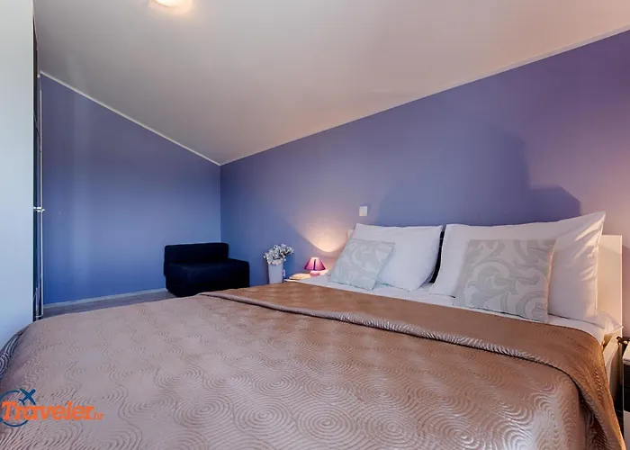 Vilă Luxury And Modern With Pool Near By Traveler Tourist Agency Krk - Id 2138 Vrh (Krk)
